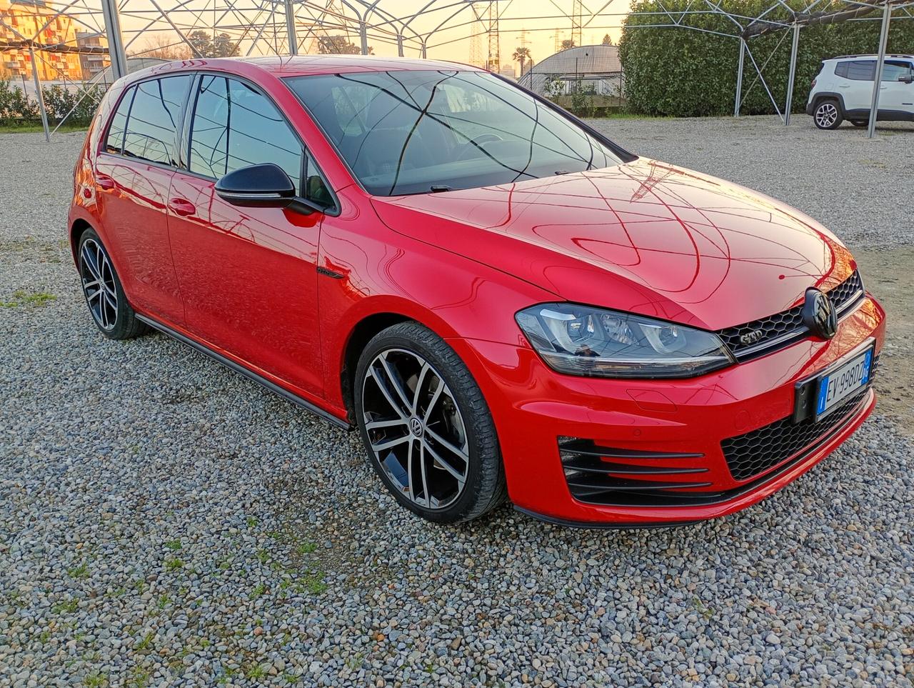 Volkswagen Golf GTD 2.0 TDI 5p. BlueMotion Technology