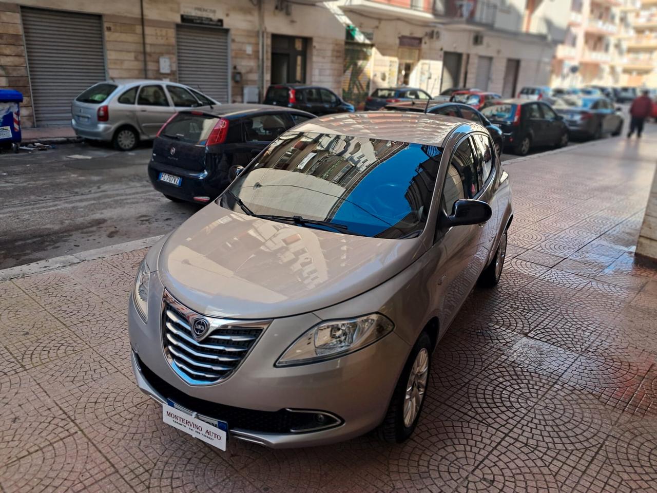LANCIA YPSILON 900 METANO-NEOPATENTATI-Euro5250