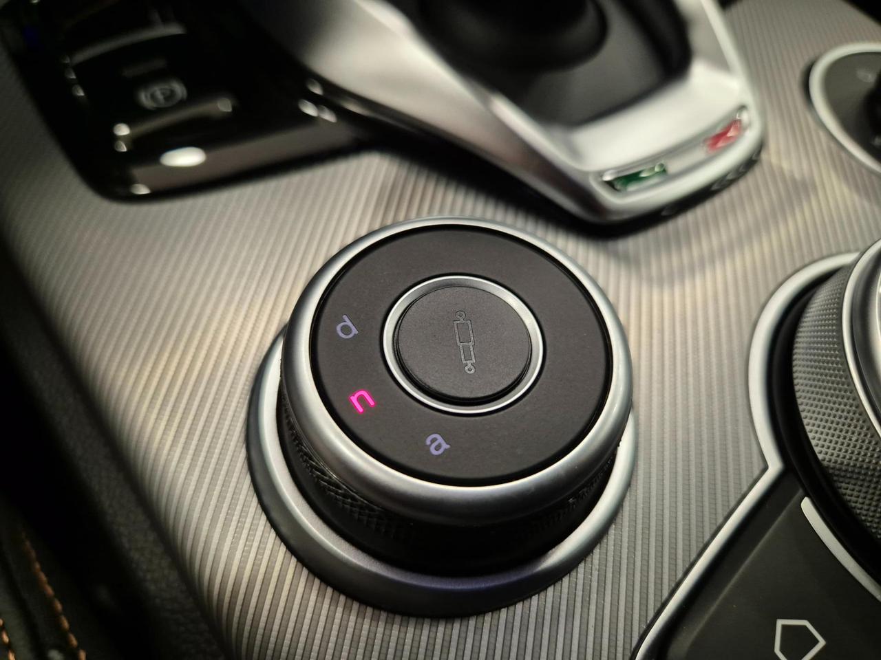 ALFA ROMEO Stelvio 2.2 Turbodiesel 210 CV AT8 Q4 Intensa MY2025