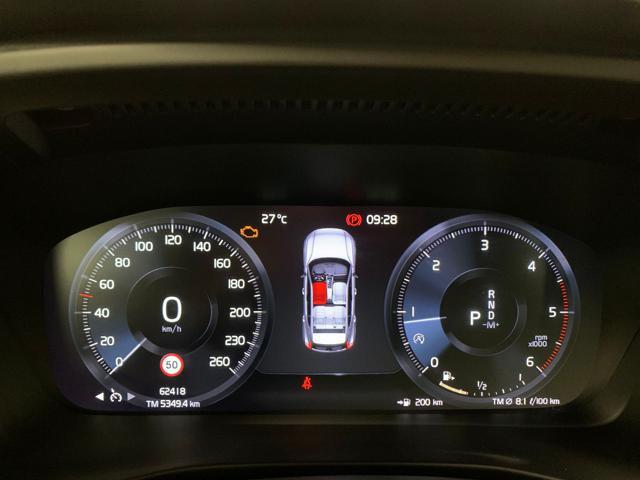 VOLVO XC40 D4 AWD Geartronic Business Plus