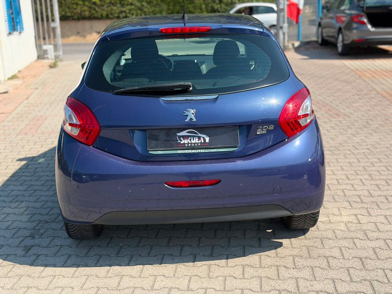 Peugeot 208 1.4 e-HDi 68 CV S&S robotizzato 5 porte Active
