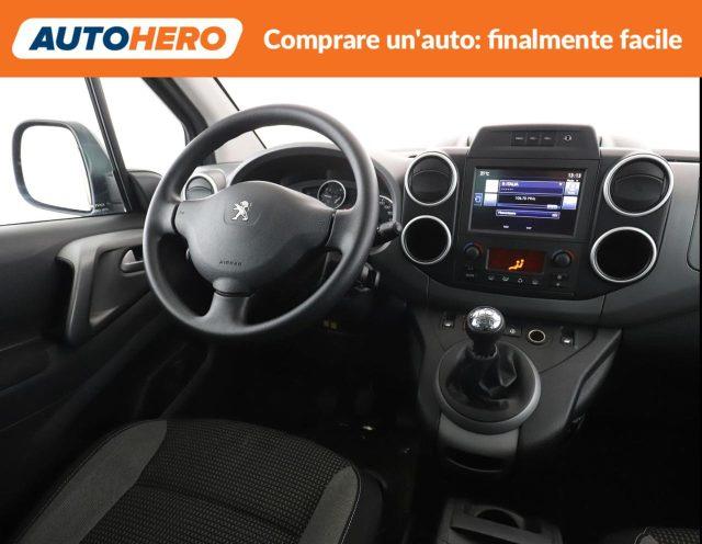 PEUGEOT Partner Tepee BlueHDi 100 Outdoor
