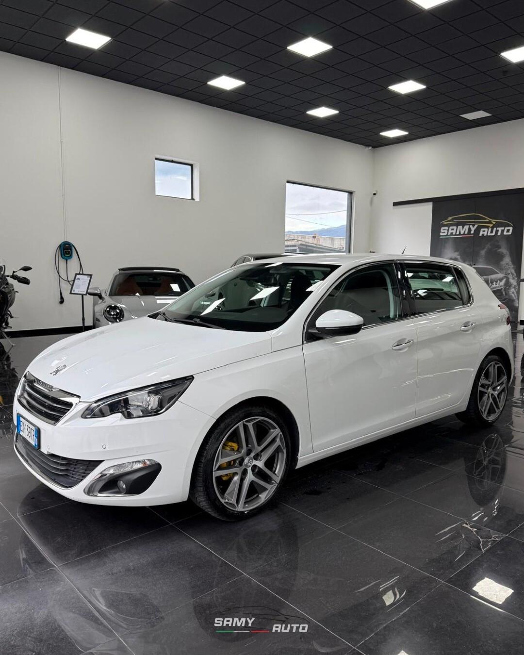 Peugeot 308 1.6 e-HDi 115 CV