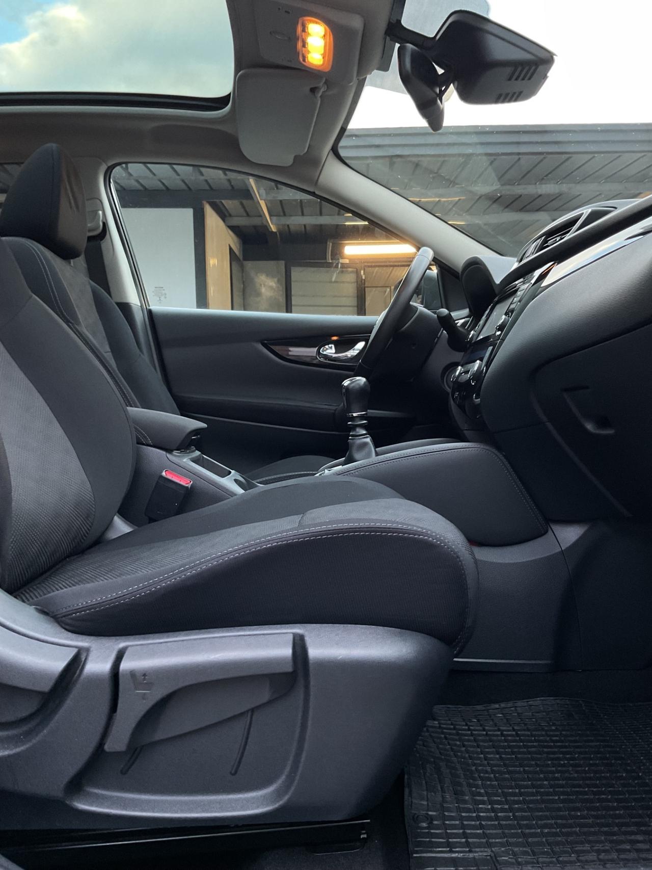 NISSAN QASHQAI 1.6 DCI TEKNA