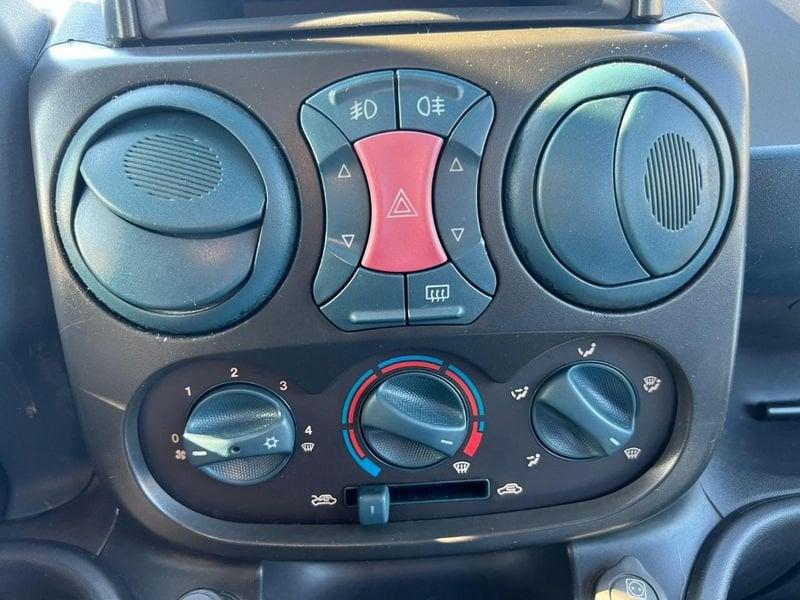 FIAT Doblò 1.2i cat SX 5 POSTI CLIMA