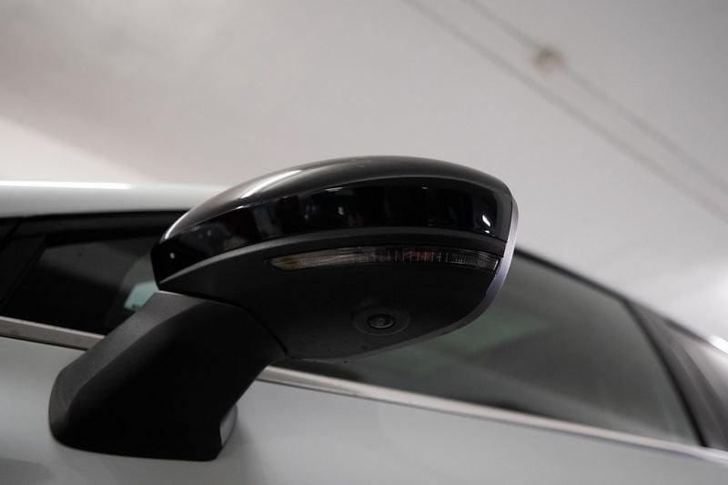 Renault Captur 1.6 E-Tech phev Intens 160cv auto my21