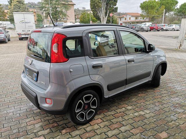 FIAT Panda 1.0 FireFly S&S Hybrid City Life-NEOPATENTATI