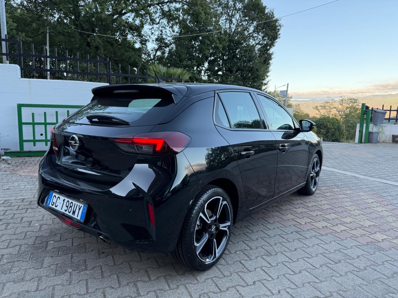 Opel Corsa 1.5 Diesel 100 CV GS Line