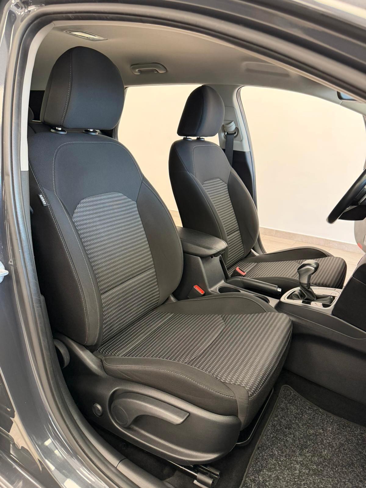 Kia Ceed Sportswagon 1.6 CRDi 136 CV MHEV DCT SW Business