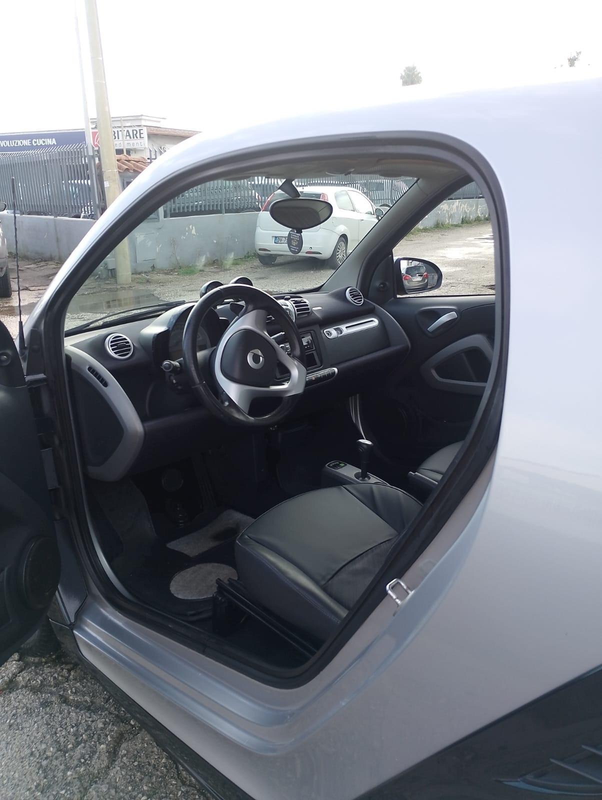 Smart ForTwo 1000 52 kW coupé passion