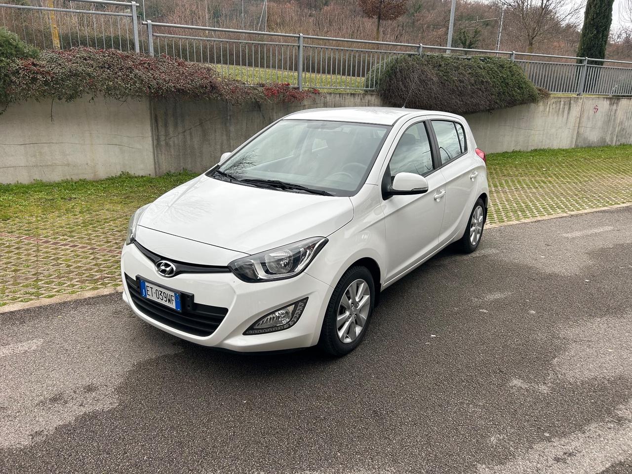Hyundai i20 1.2 5p. BlueDrive GPL Sound Edition