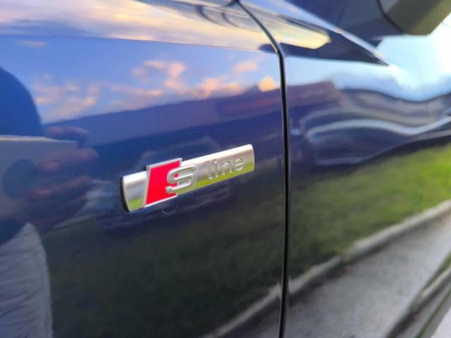 AUDI Q3 SPB 35 TFSI S tronic Identity Black Sline