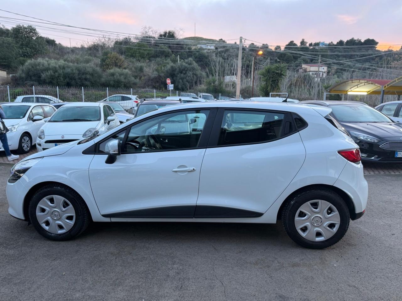 Renault Clio 1.2 75CV 5 porte Km Certificati