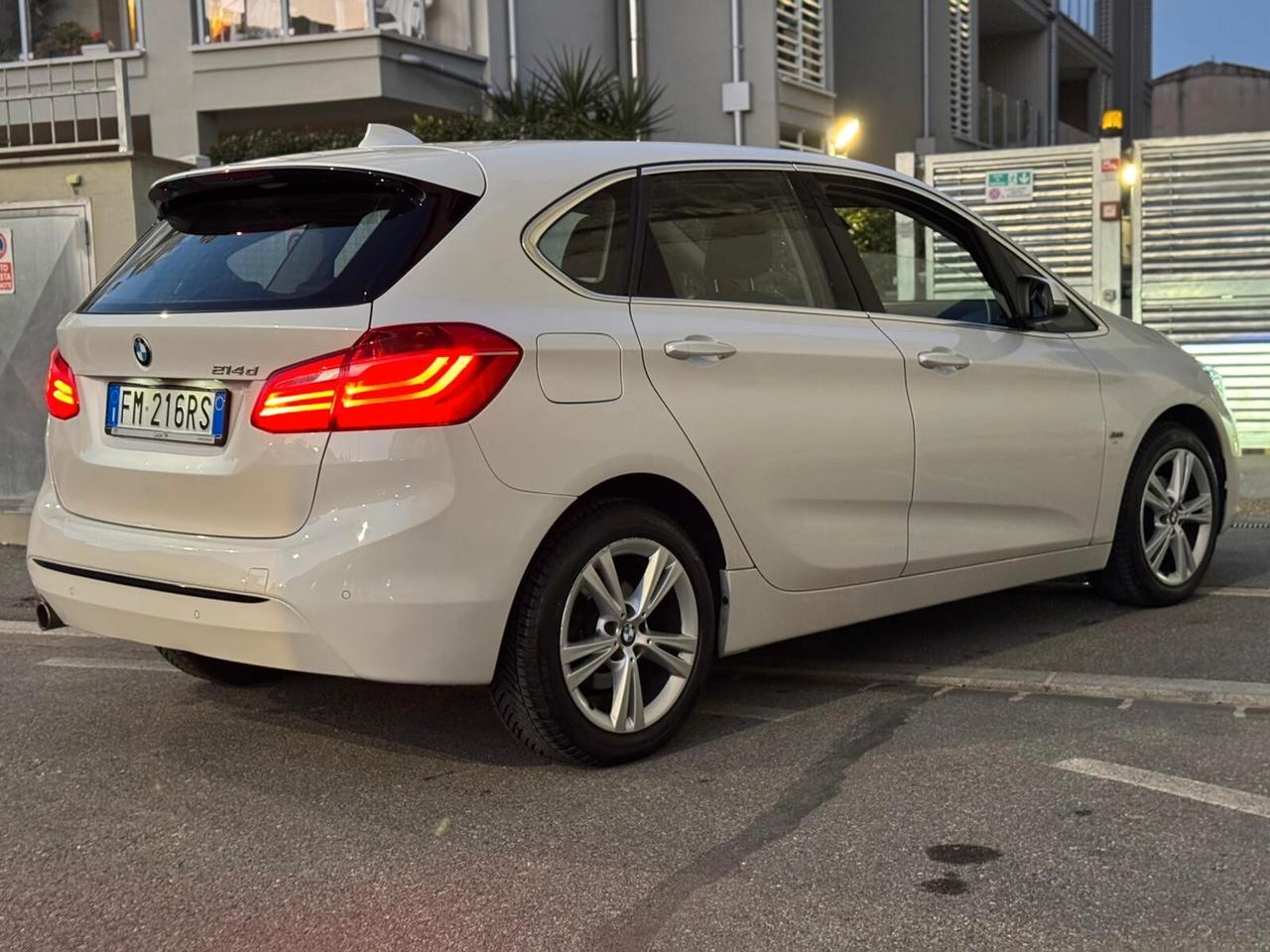 Bmw 2er Active Tourer 214d Sport