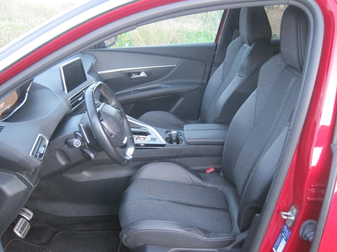 Peugeot 3008 BlueHDi 130 S&S EAT8 GT Line