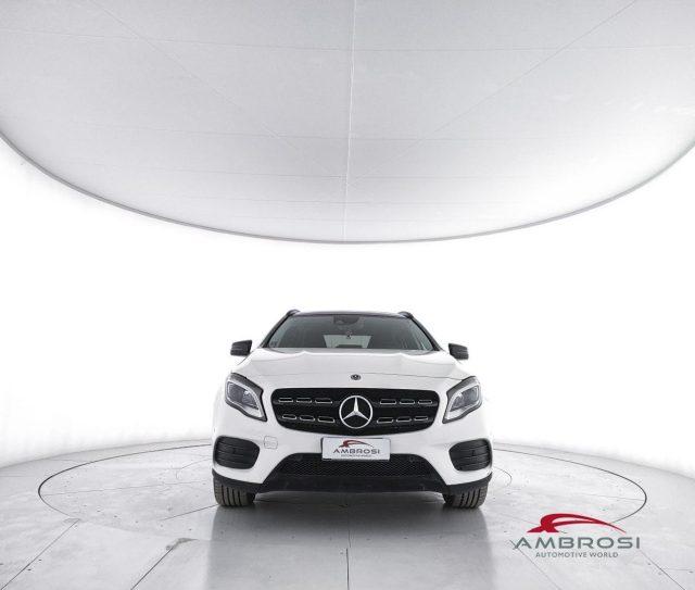 MERCEDES-BENZ GLA 200 CDI 200 d Automatic Night Edition