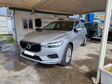 VOLVO XC60 B4 (d) AWD Geartronic Business