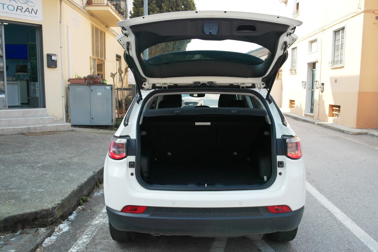 Jeep Compass 1.6 Multijet II 2WD Night Eagle