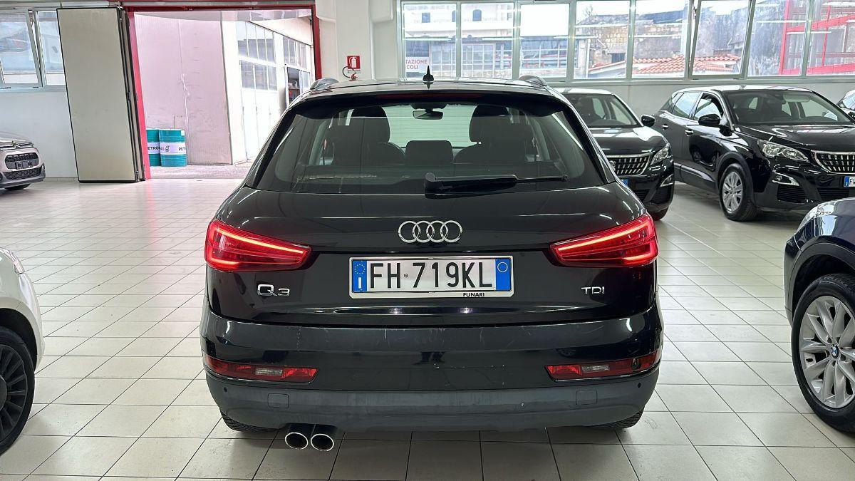 AUDI - Q3 - 2.0 TDI 150CV S tronic Business