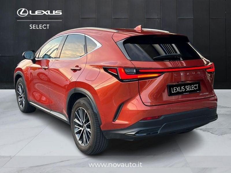 Lexus NX NX 450h+ 2.5 phev Premium 4wd 309cv e-cvt