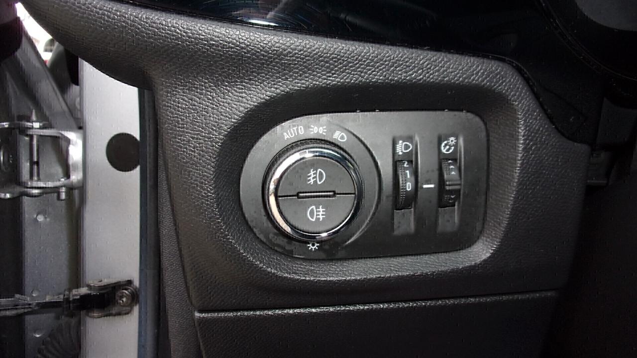 Opel Corsa 1.5 diesel 100 CV GS Line