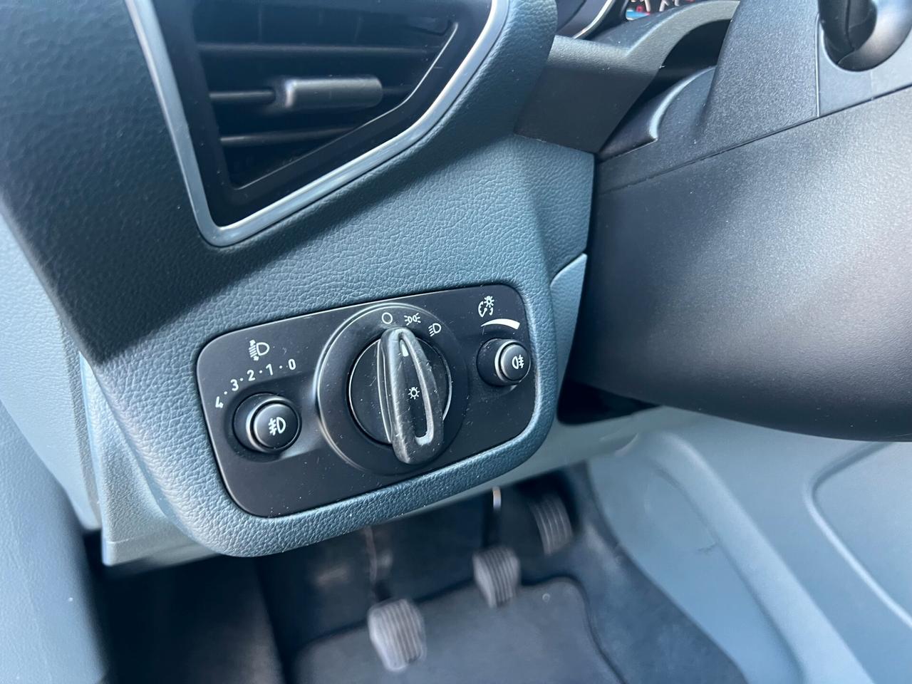 Ford C-Max 1..6 Titanium/UNICO PROP.
