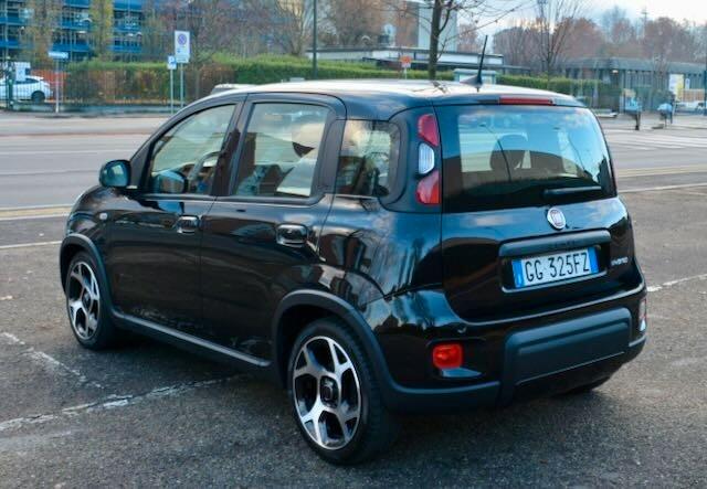 Fiat Panda 1.0 FireFly S&S Hybrid Sport