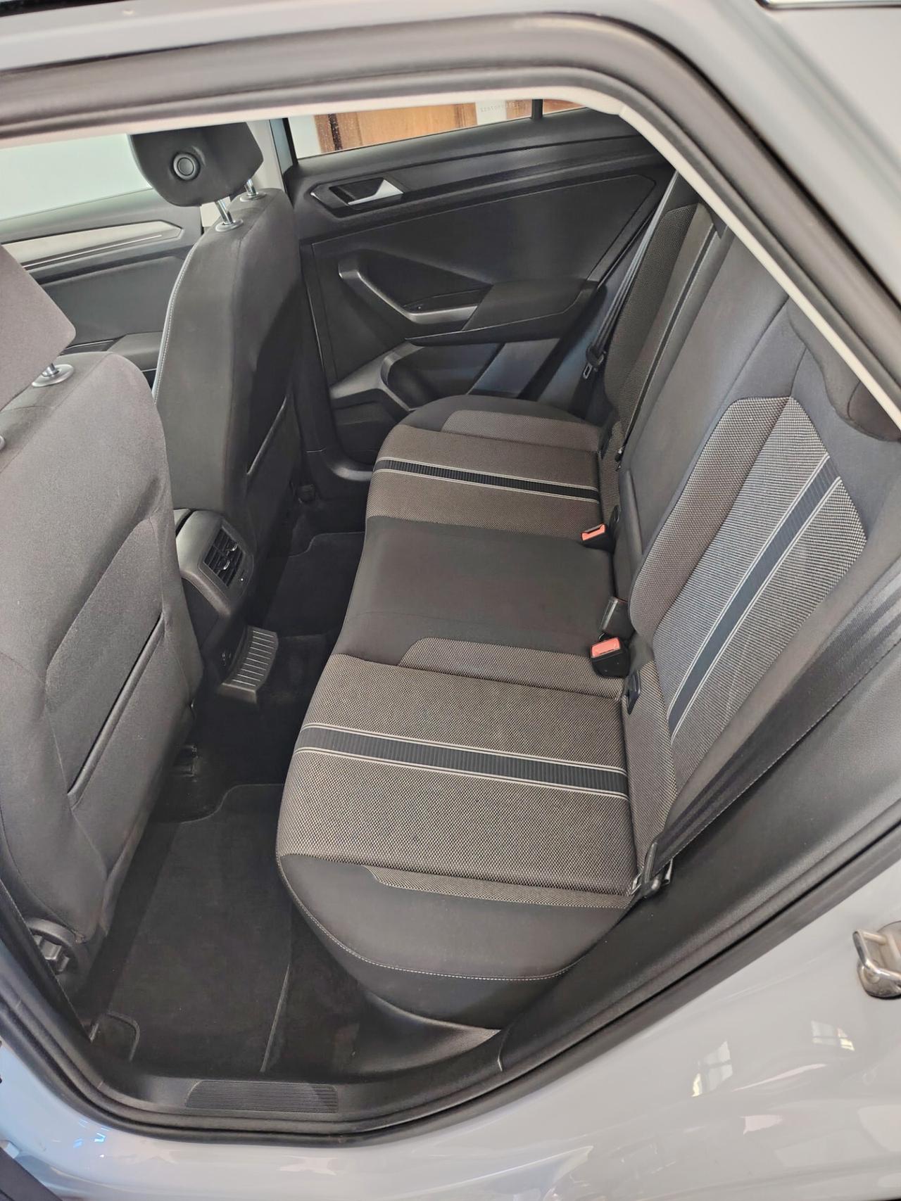 Volkswagen T-Roc 115 cv 2020
