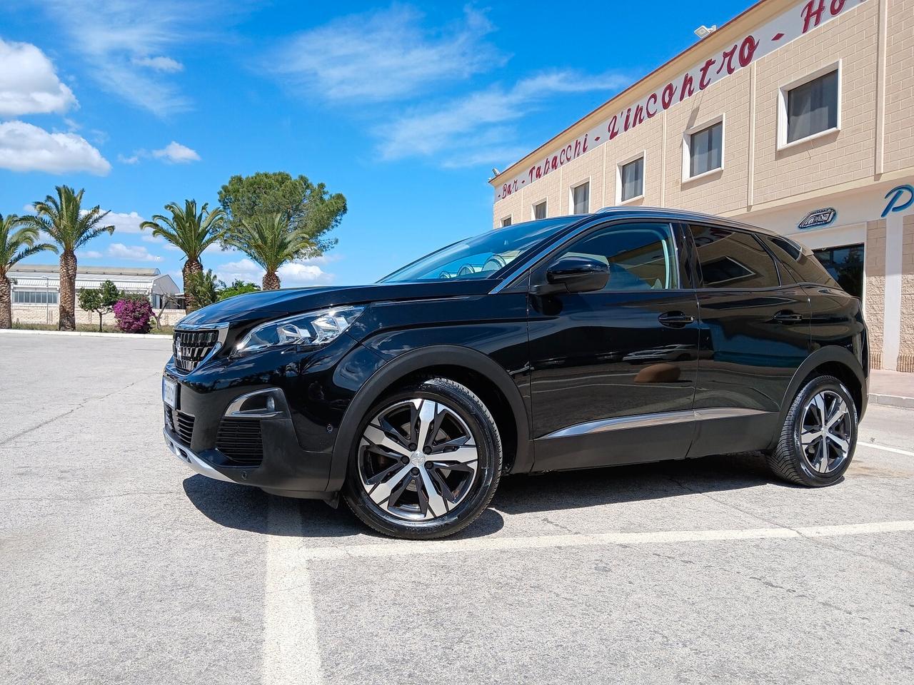 PEUGEOT 3008 1.5 130CV