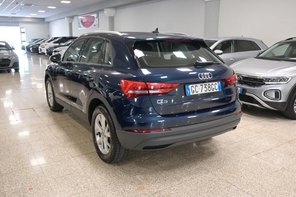 AUDI Q3 35 TDI 150CV S-TRONIC BUSINESS SPORT ( FARI LED - VIRTUAL COCKPIT - ADAPTIVE CRUISE - NAVI - MIRROR - PDC - TELECAMERA POST. - CERCHI 18 )
