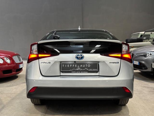 TOYOTA Prius 1.8 Active