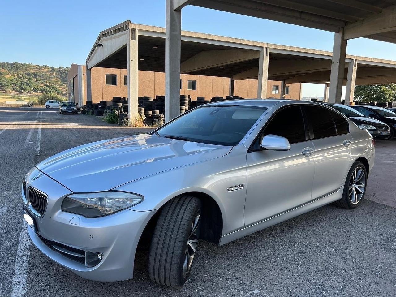 BMW 530d berlina finanziabile