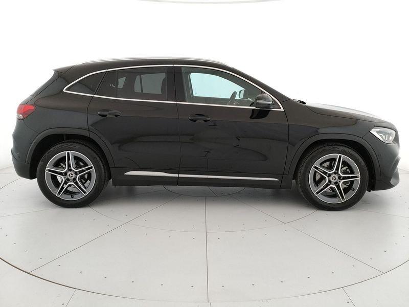 Mercedes-Benz GLA GLA 200 d Automatic Premium