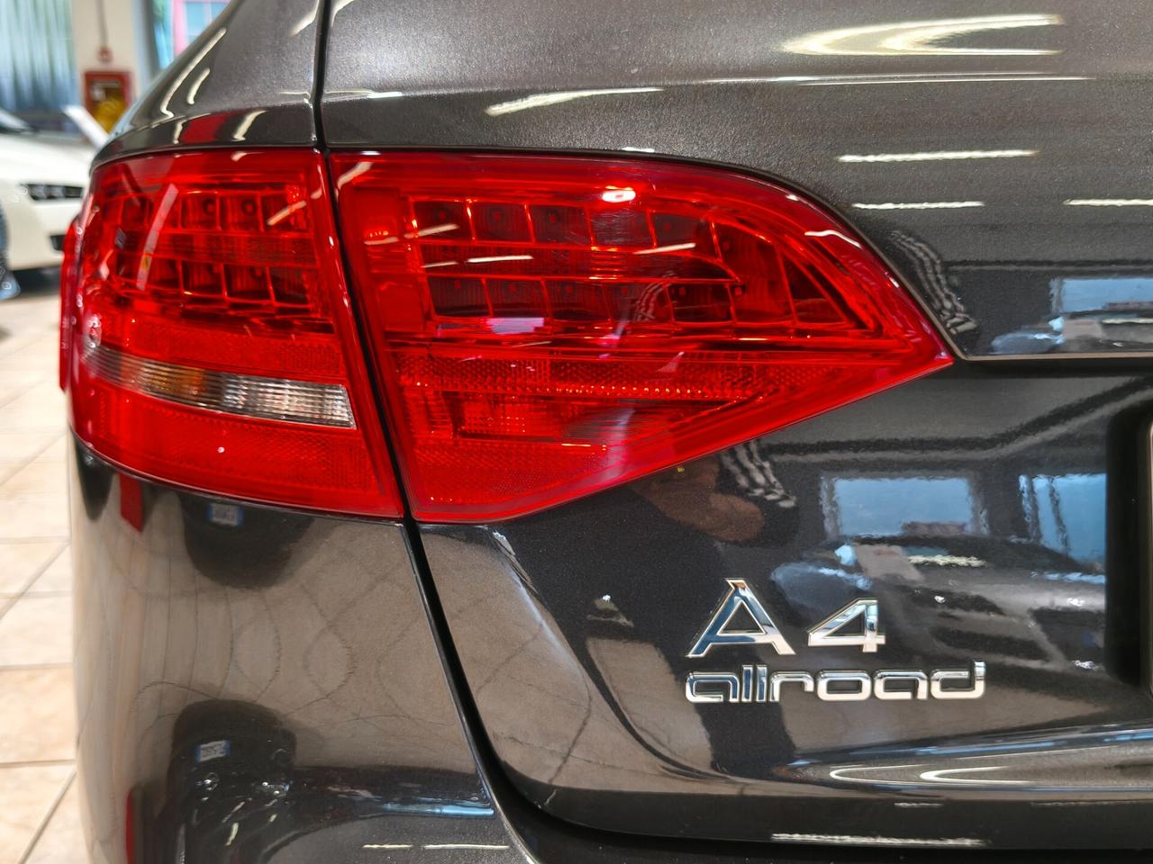 Audi A4 allroad 3.0 V6 TDI S tronic GANCIO TRAINO