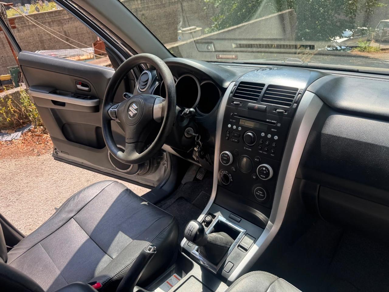 Suzuki Grand Vitara 1.9 DDiS 5 porte 4x4 con ridotte - 2009
