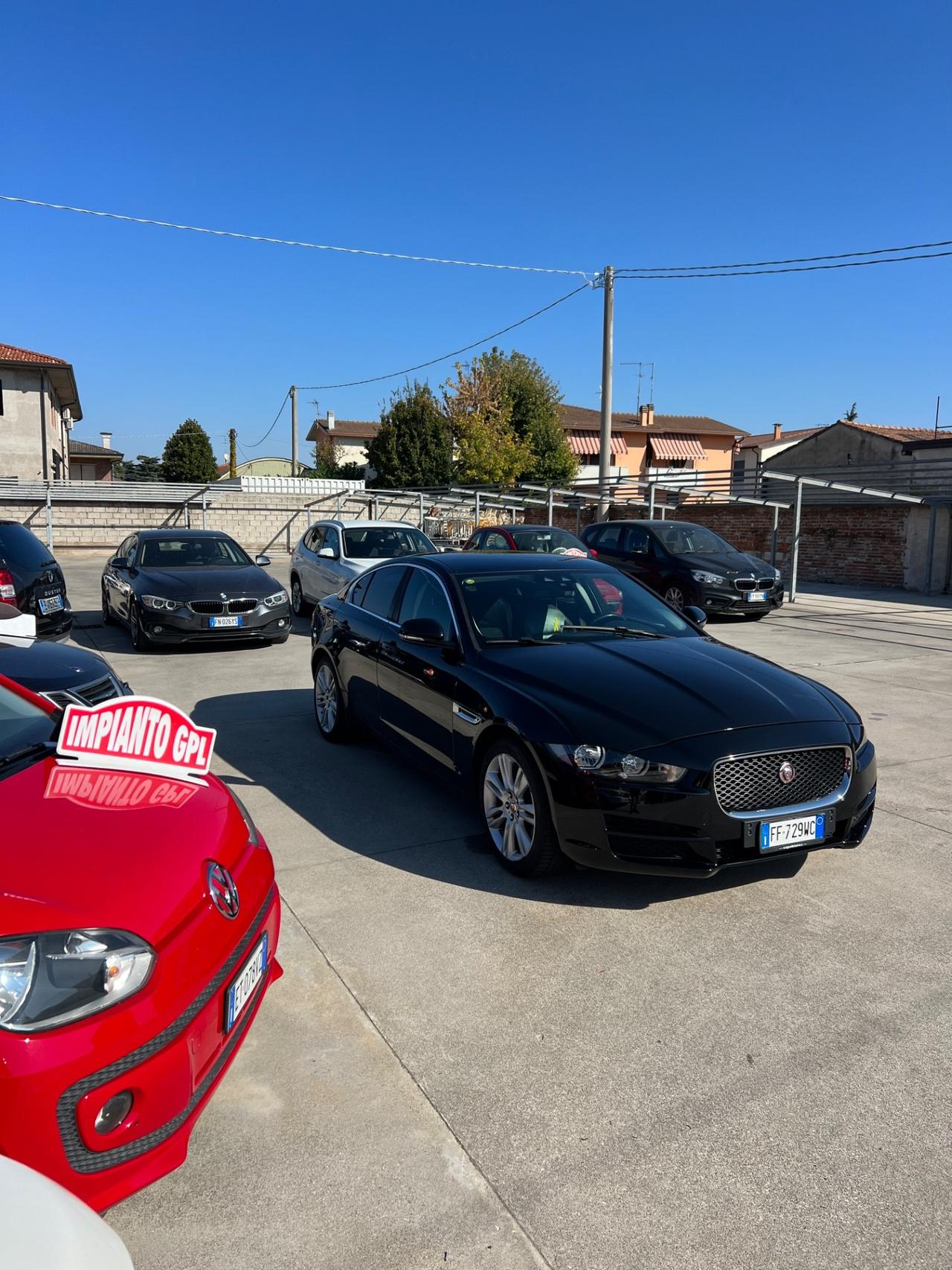 Jaguar XE 2.0 D Turbo 180CV Pure