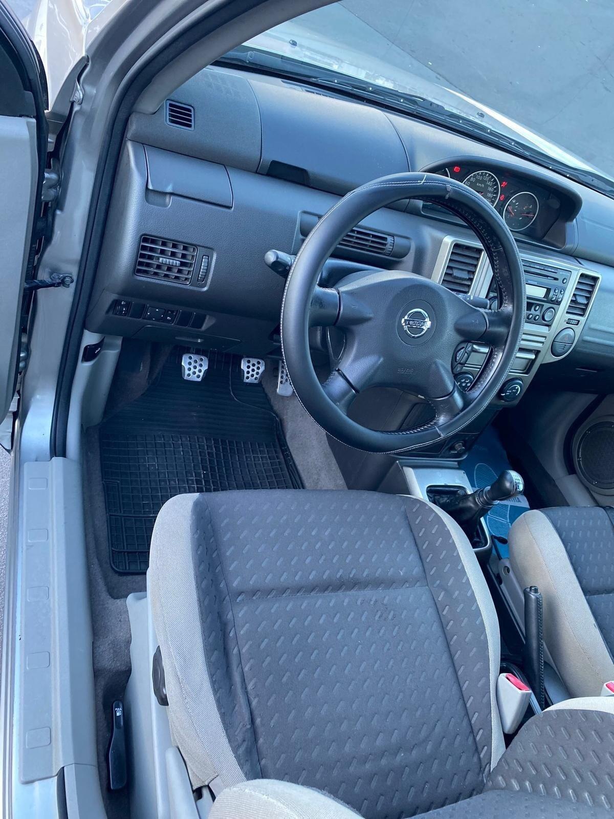 Nissan X-Trail 2.2 dCi