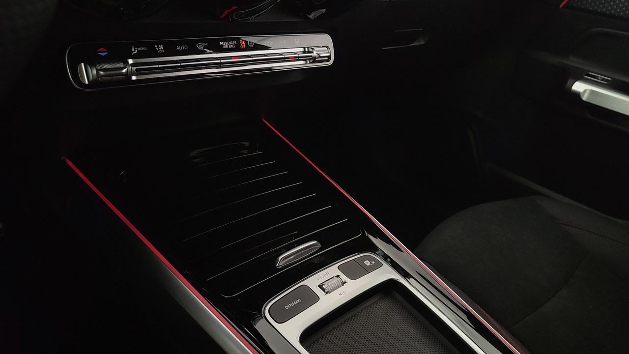 Mercedes-Benz EQB 250+