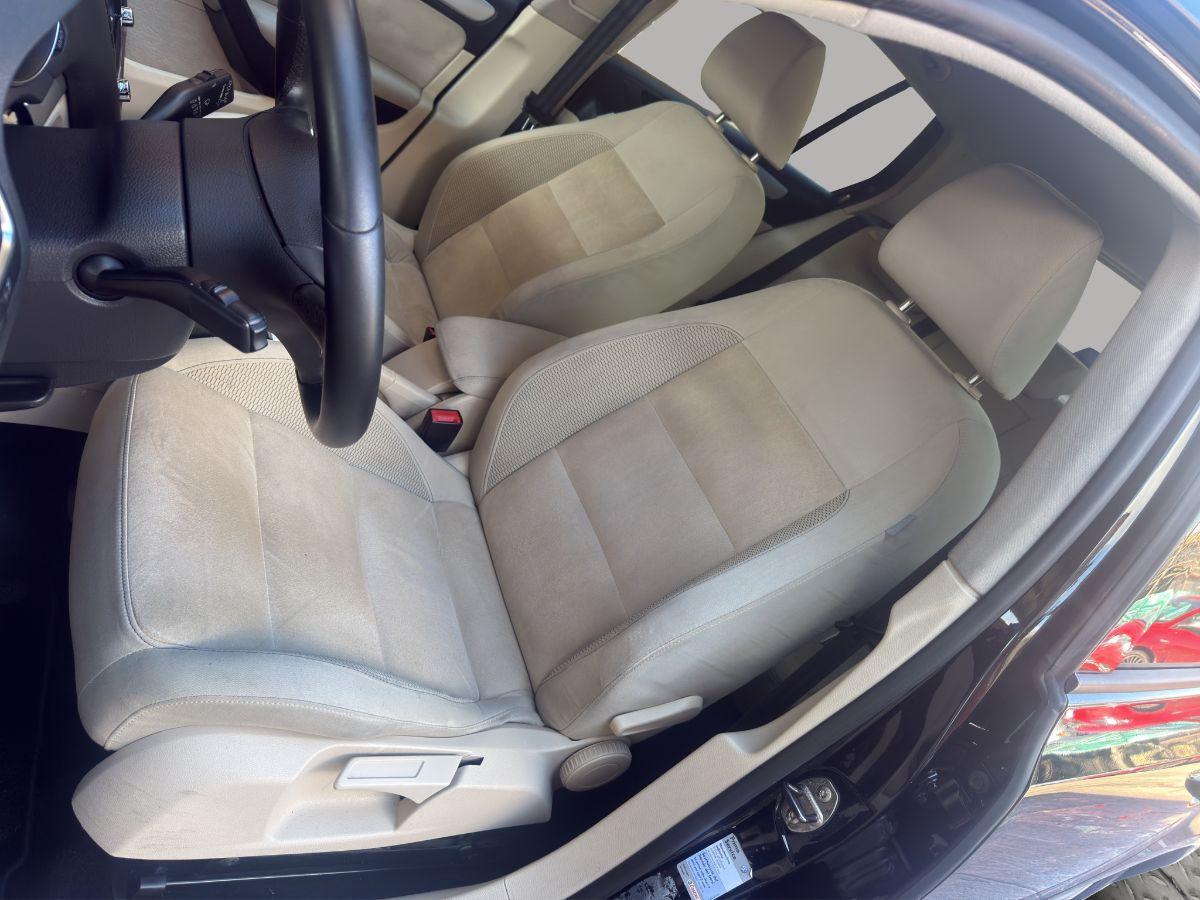 VOLKSWAGEN - Golf - 1.6 TDI 105CV DPF 5p. Highline