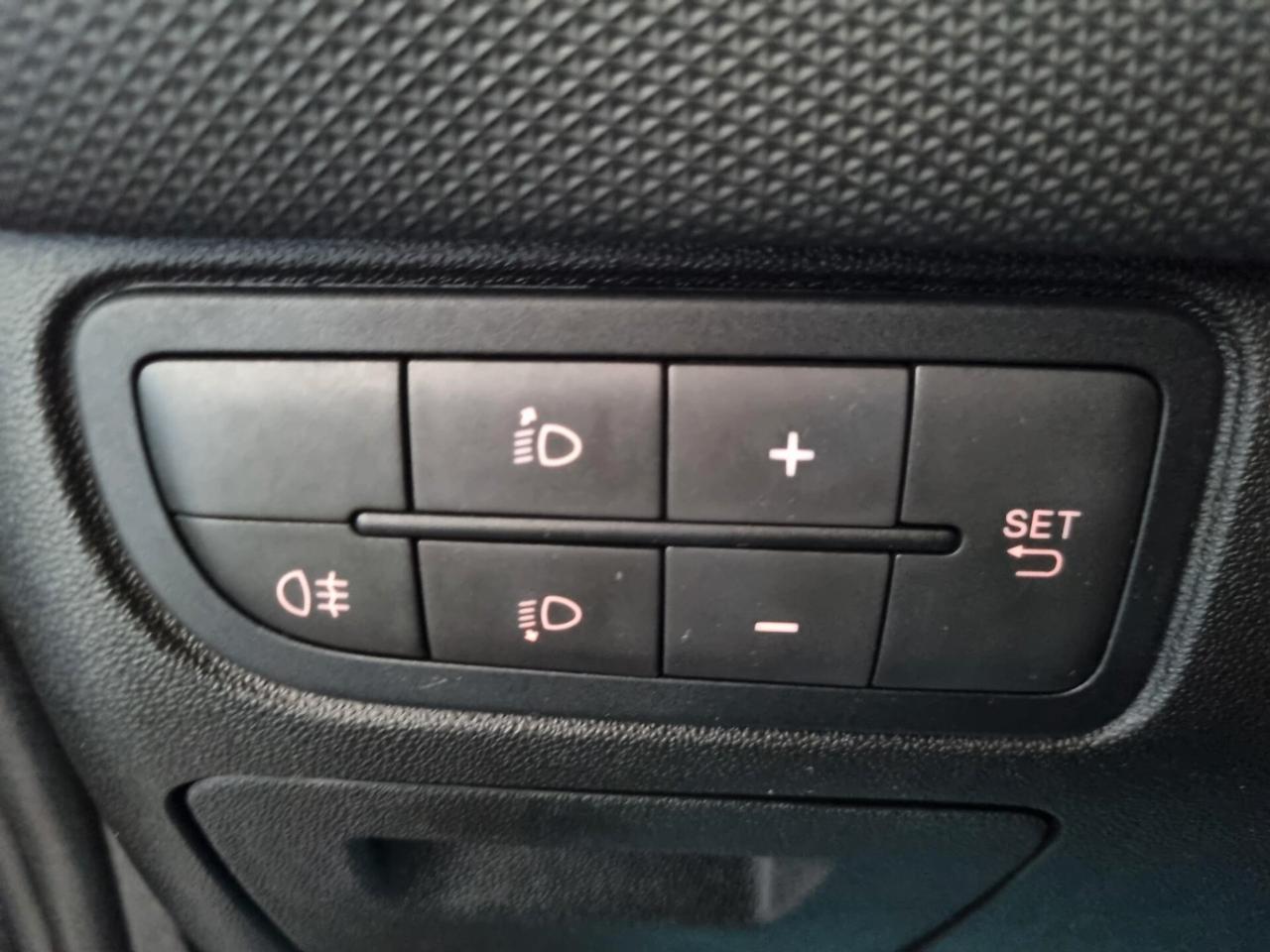 Fiat Punto 1.4 8V 5 porte Easypower Street