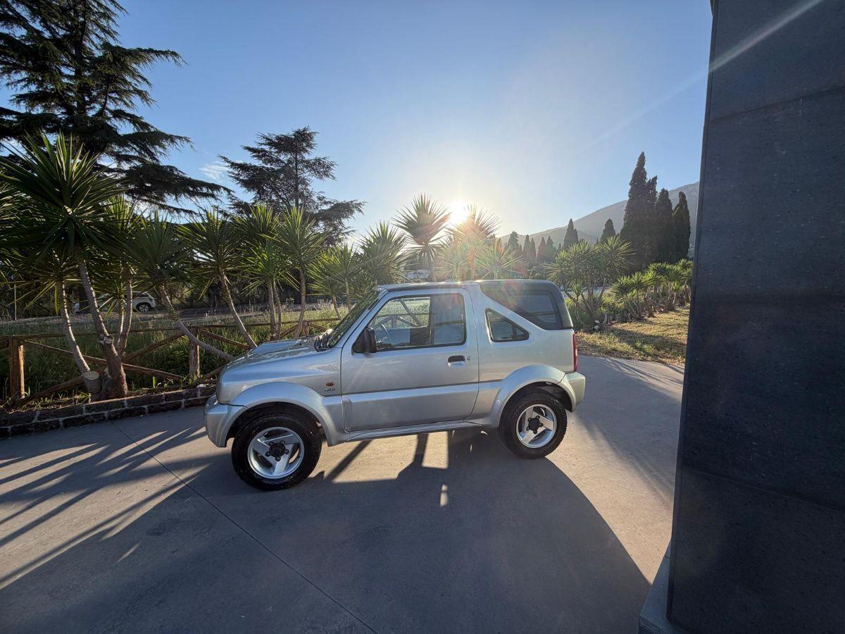 SUZUKI - Jimny - 1.5 DDiS 4WD JLX