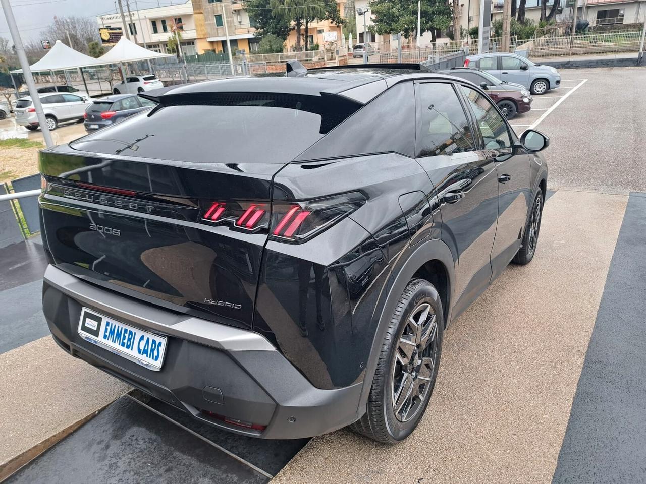 PEUGEOT 3008 1.2 BENZINA/HYBRID 136 CV EAT ALLURE