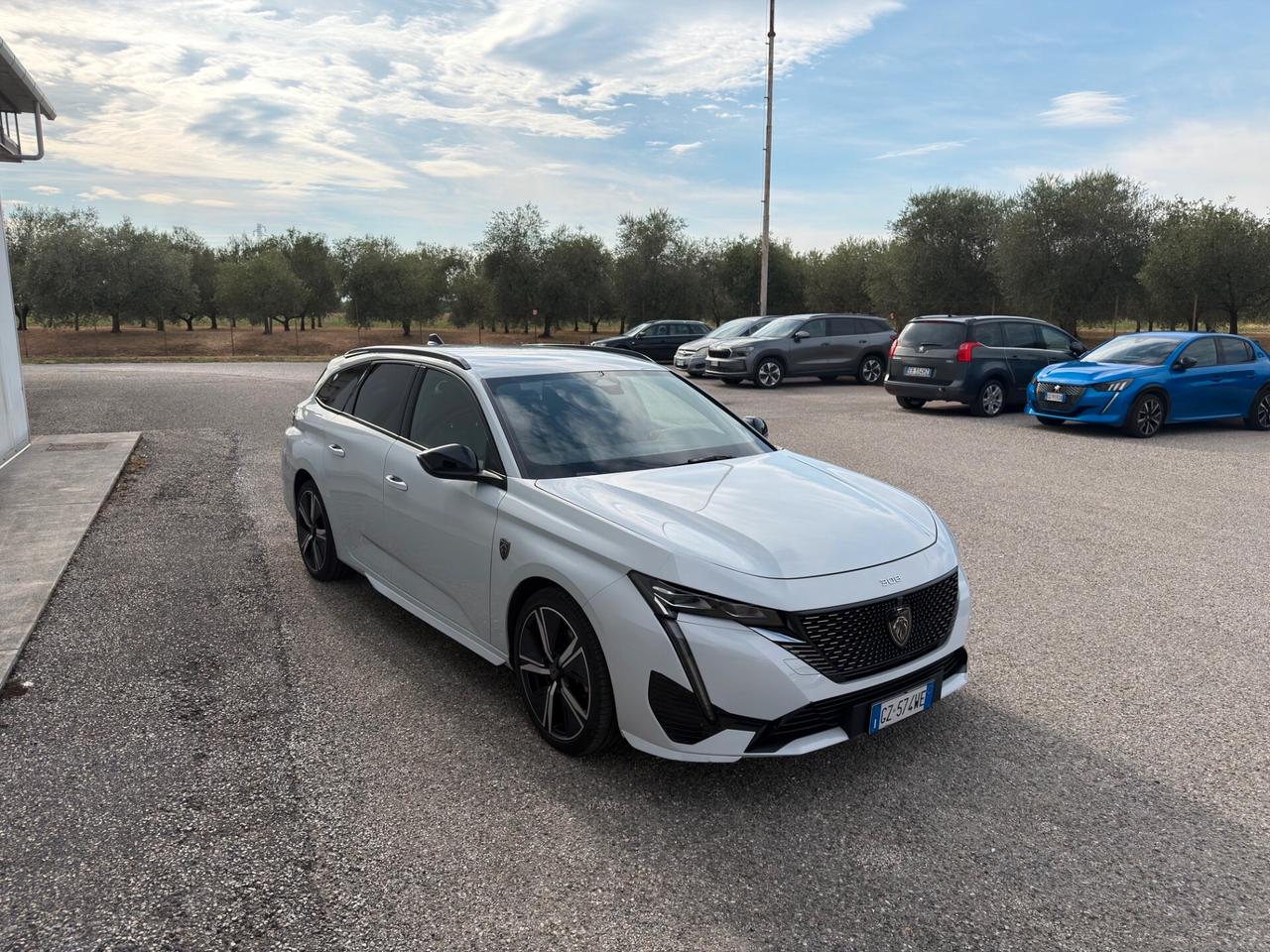 Peugeot 308 BlueHDi 130 S&S EAT8 SW GT