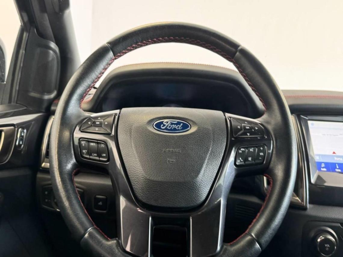 FORD Ranger Thunder 2 0 tdci double cab wildtrak 213cv auto new