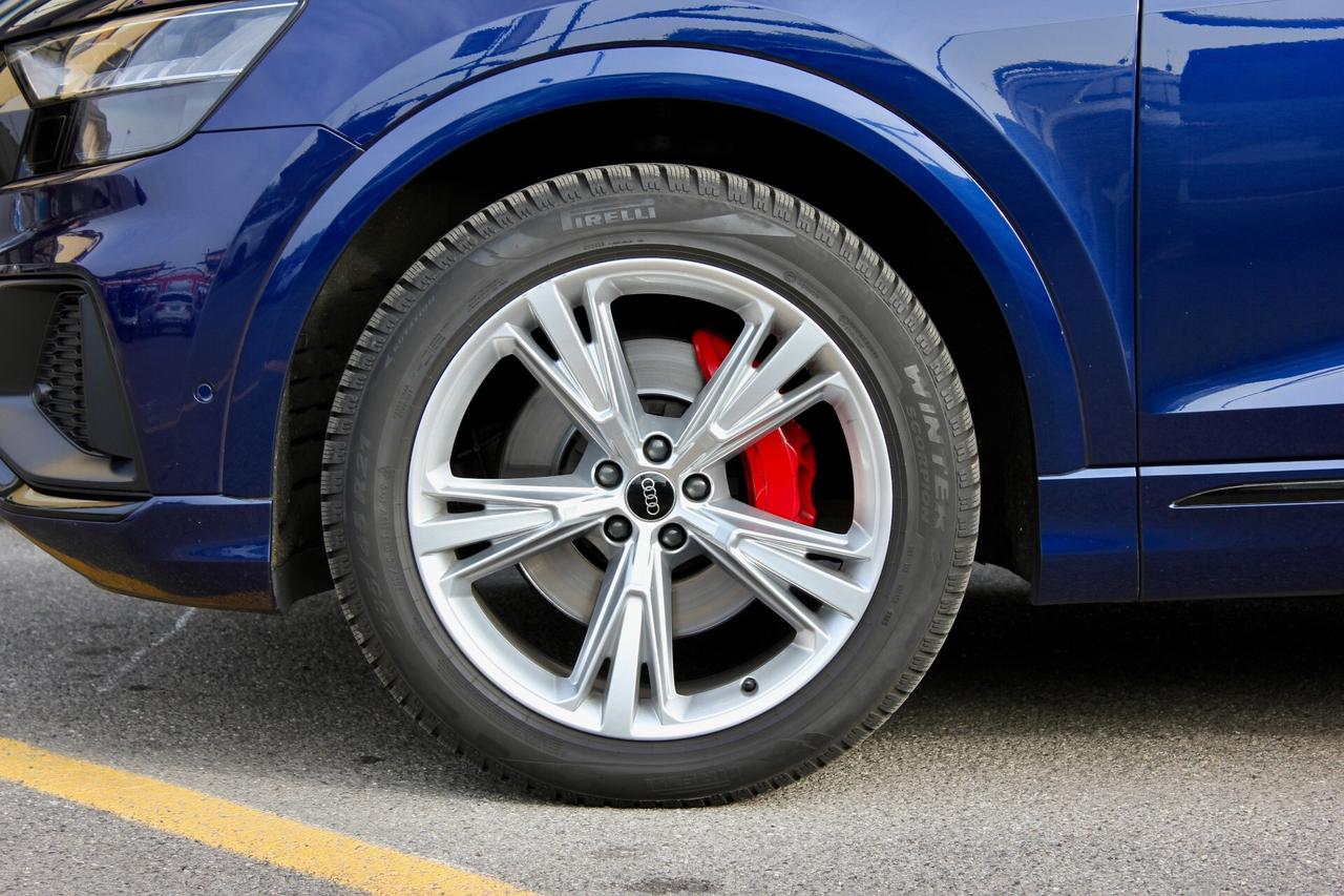 Audi Q8 50 TDI 286 CV quattro Sport INTERNO PELLE MARRONE S LINE TETTO PANOR.