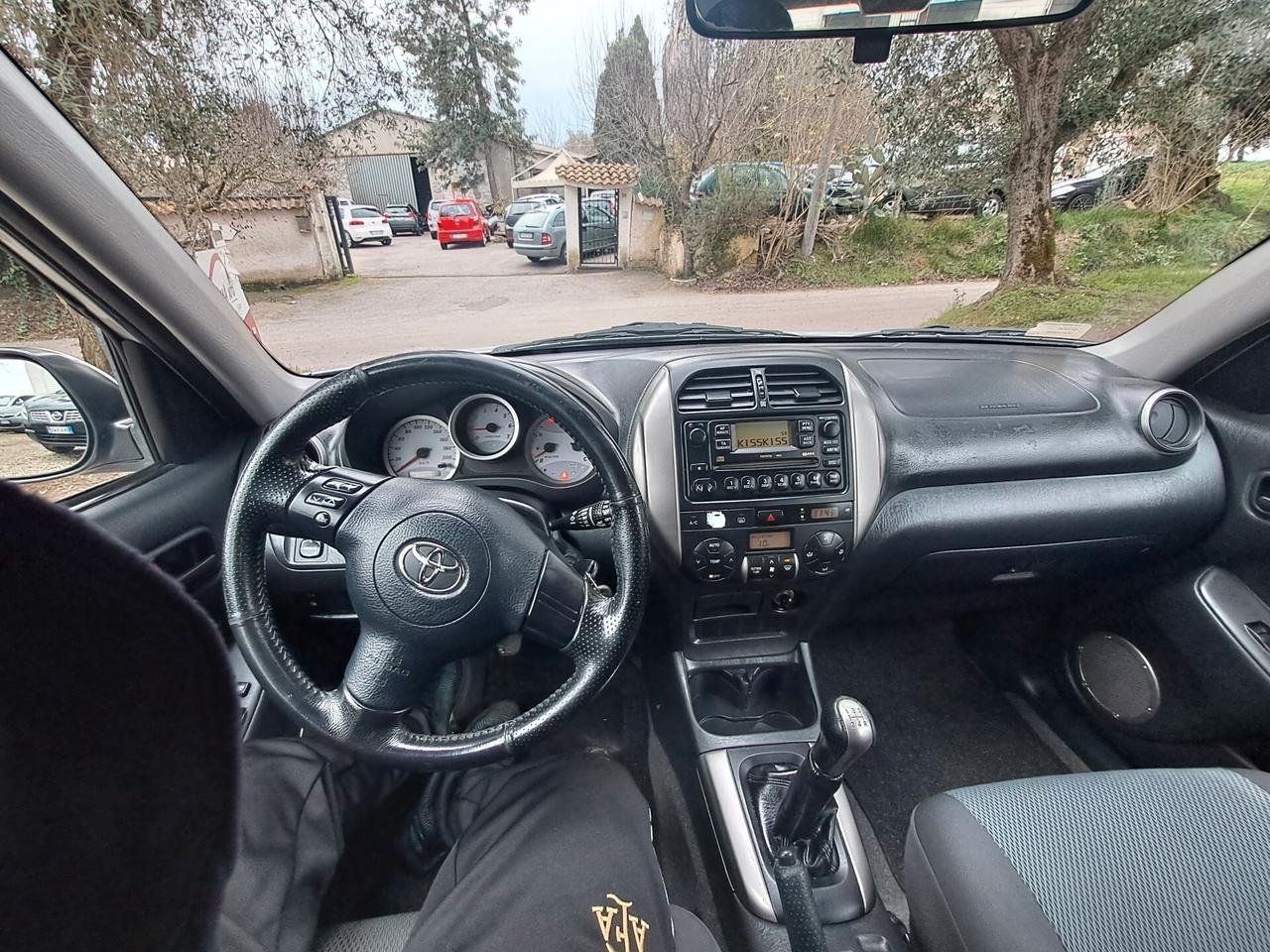 Toyota RAV 4 RAV4 2.0 Tdi D-4D cat 3 porte Sol