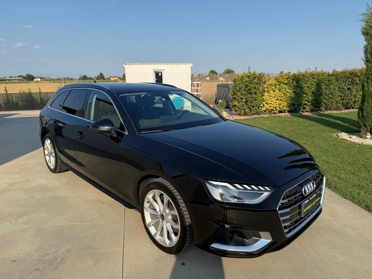 Audi A4 Avant 30 TDI/136 CV S tronic Business SPORT