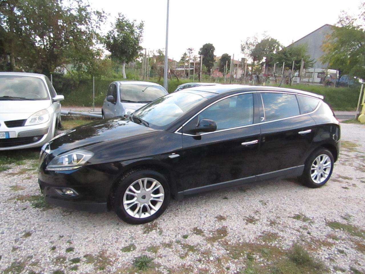 Lancia Delta 1.4 T-Jet 120 CV Oro