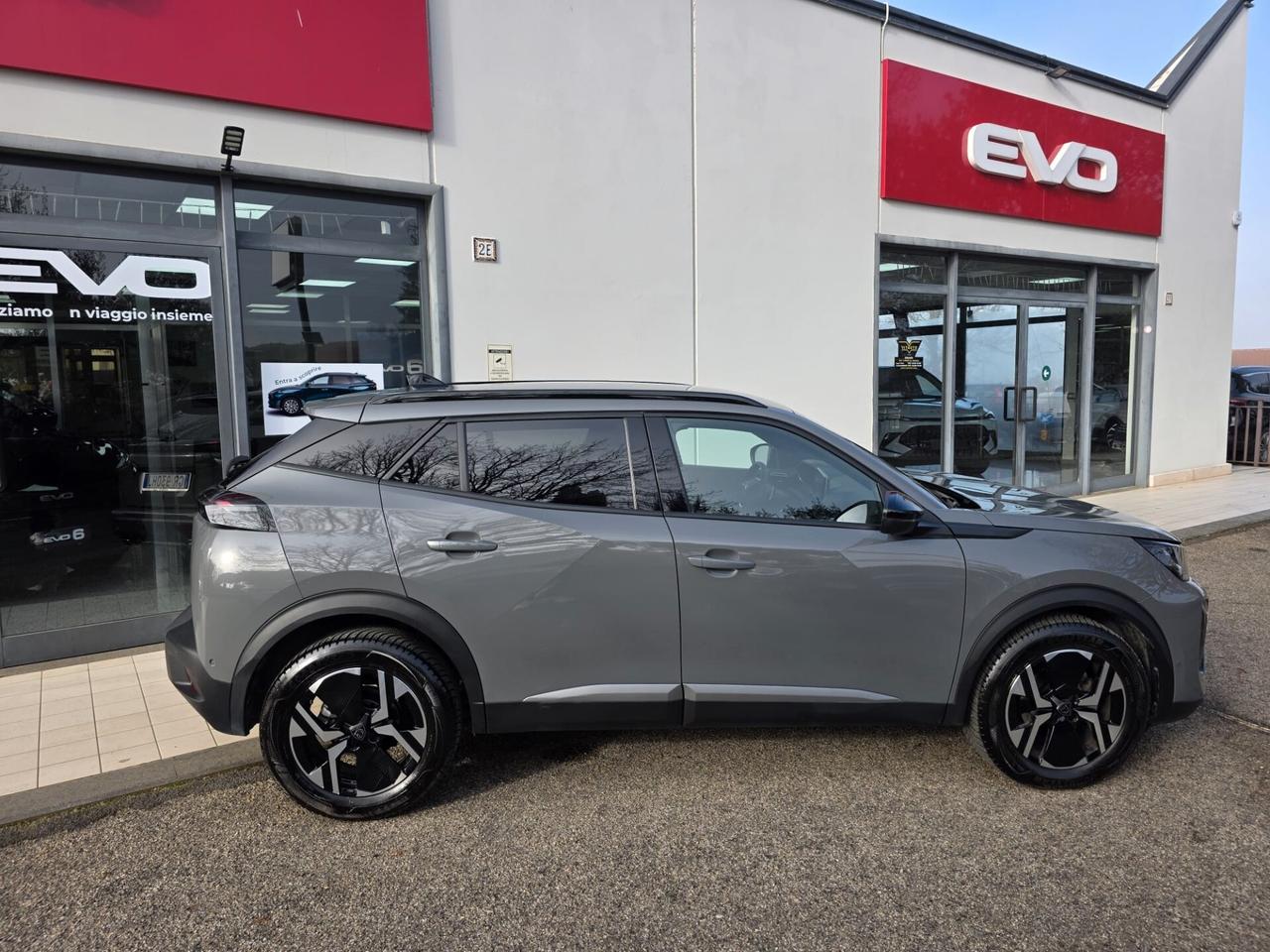 Peugeot 2008 PureTech 130 S&S EAT8 Allure