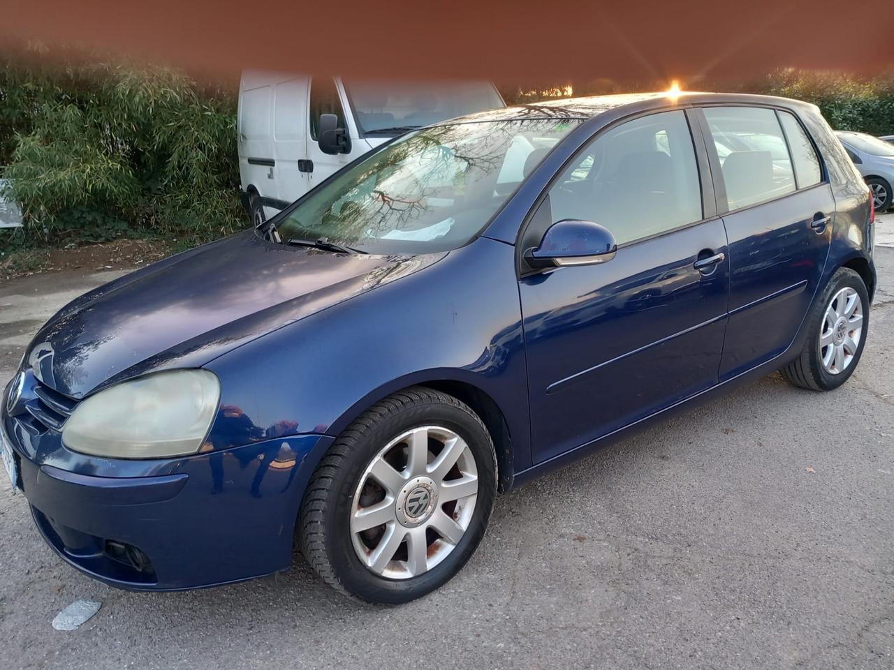 Volkswagen Golf 2.0 16V TDI 5p. Sportline